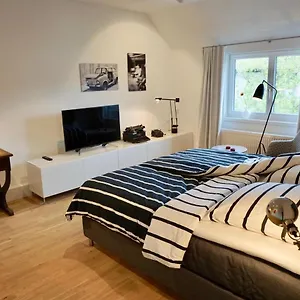 Apartment Schönfelder, Düsseldorf