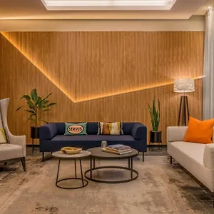 Courtyard By Marriott Center Hotel München